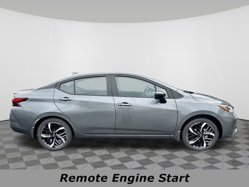 Used 2025 Nissan Versa SR CVT Sedan
