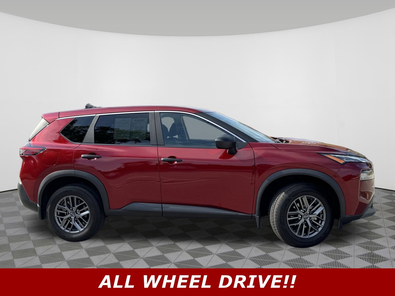 2023 Nissan Rogue AWD S photo 2