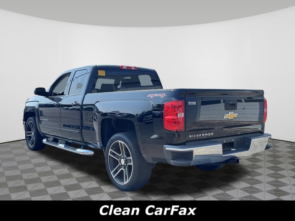 Used 2015 Chevrolet Silverado 1500 4WD Double Cab 143.5 LT w/1LT Truck Double Cab