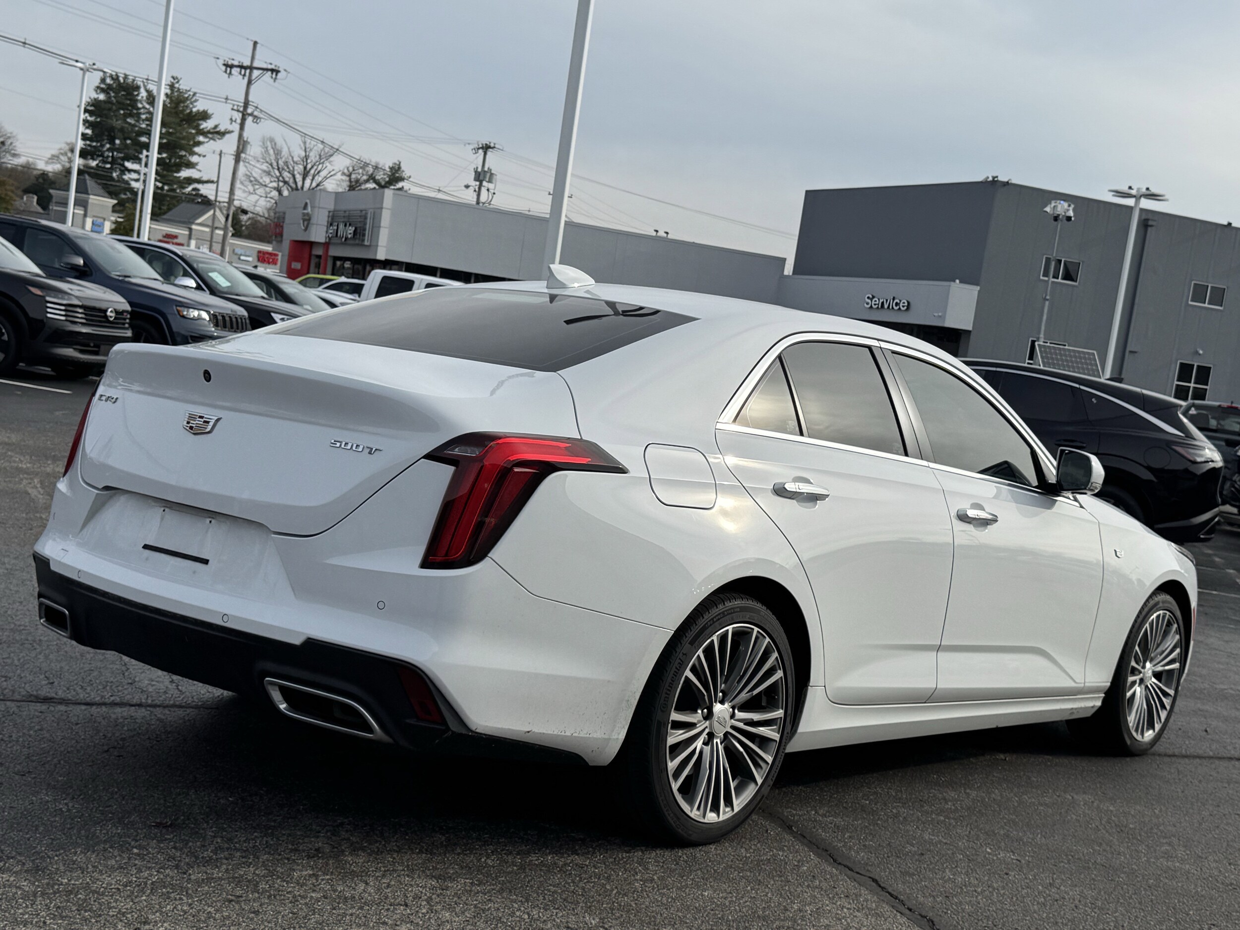 2021 Cadillac CT4 Premium Luxury photo 3