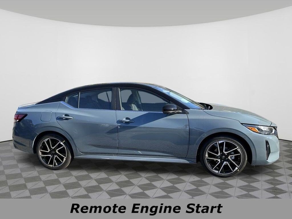 Certified 2025 Nissan Sentra SR CVT Sedan