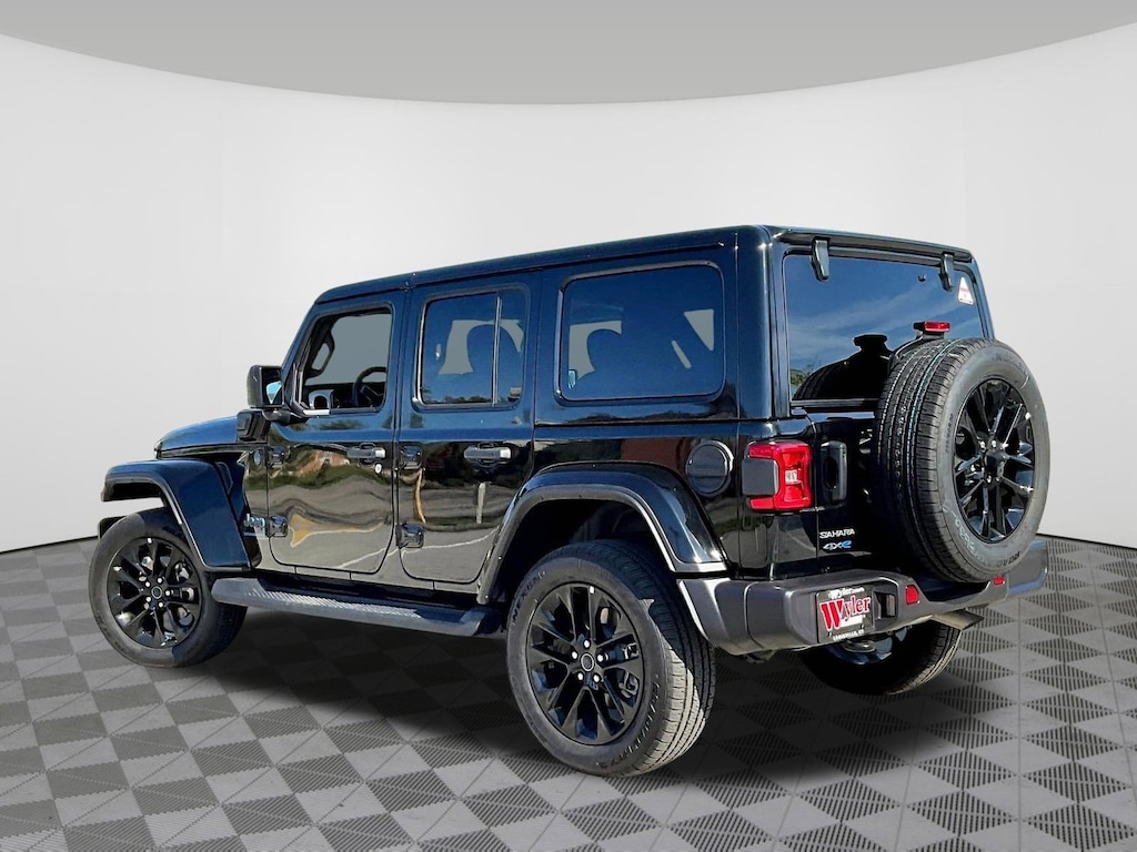 Used 2025 Jeep Wrangler 4xe Sahara 4x4 SUV