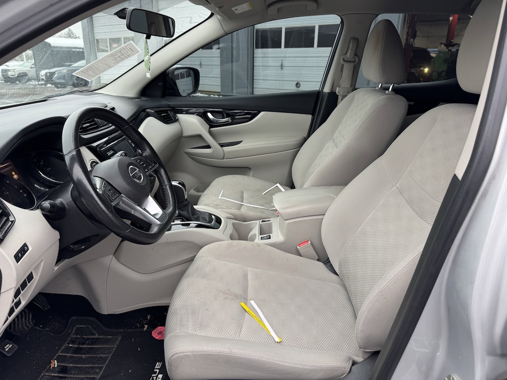 Used 2018 Nissan Rogue Sport 2018.5 AWD SV SUV