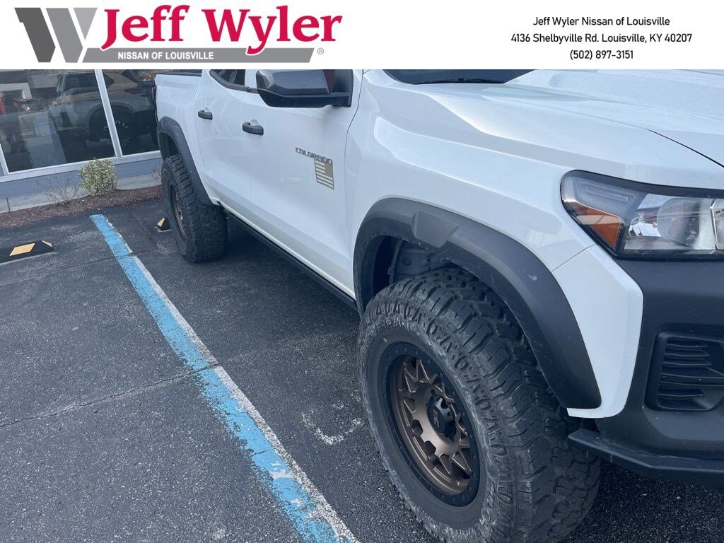 Used 2025 Chevrolet Colorado 4WD Crew Cab Trail Boss Truck Crew Cab