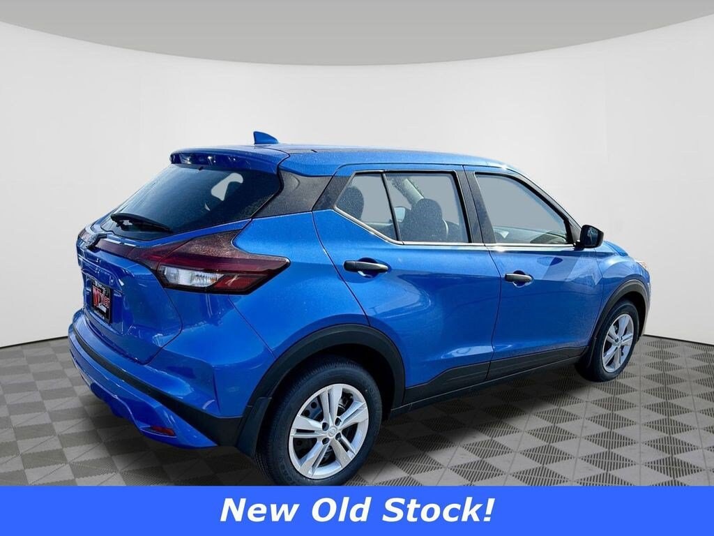 Certified 2025 Nissan Kicks Play S FWD SUV