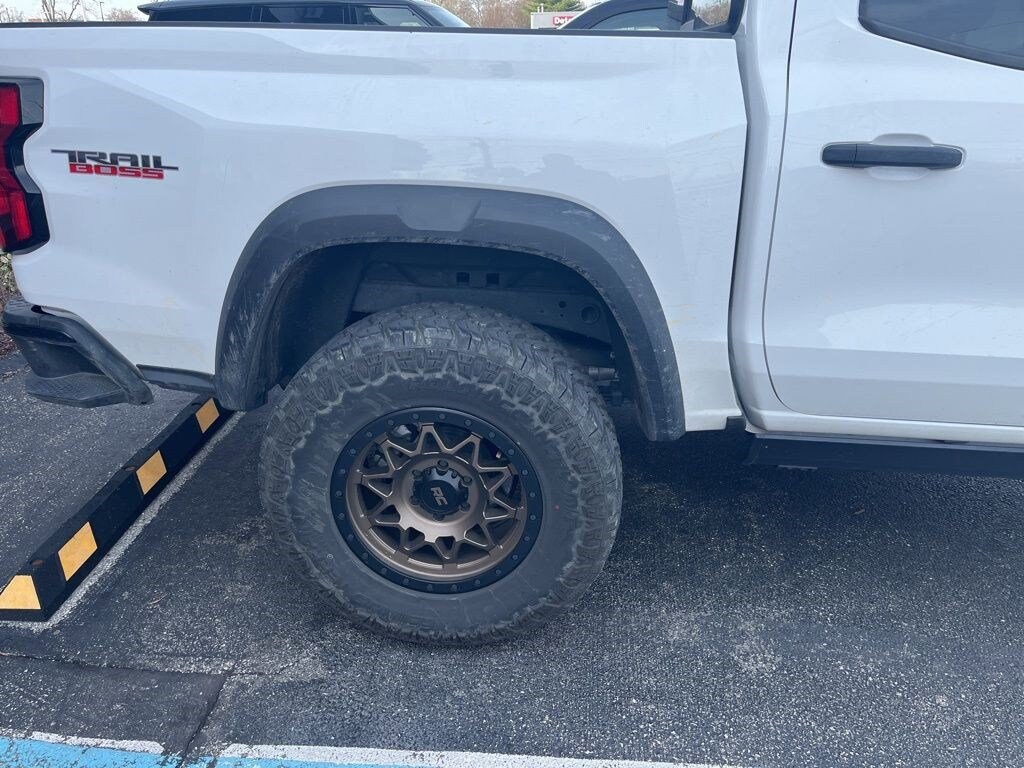 Used 2025 Chevrolet Colorado 4WD Crew Cab Trail Boss Truck Crew Cab