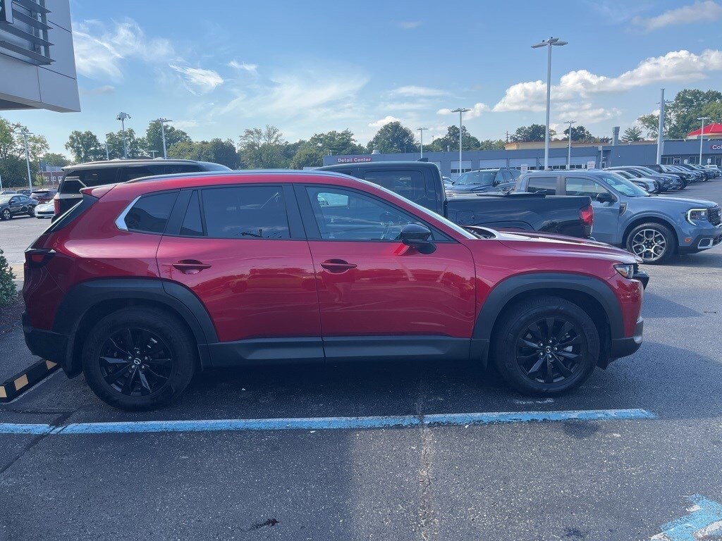 2024 Mazda CX-50 2.5 Select photo 3