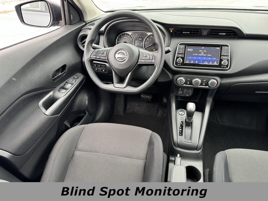 Used 2025 Nissan Kicks Play S FWD SUV