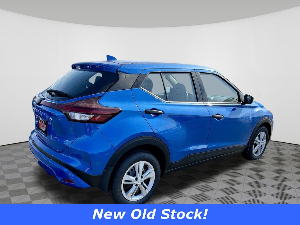 Certified 2025 Nissan Kicks Play S FWD SUV