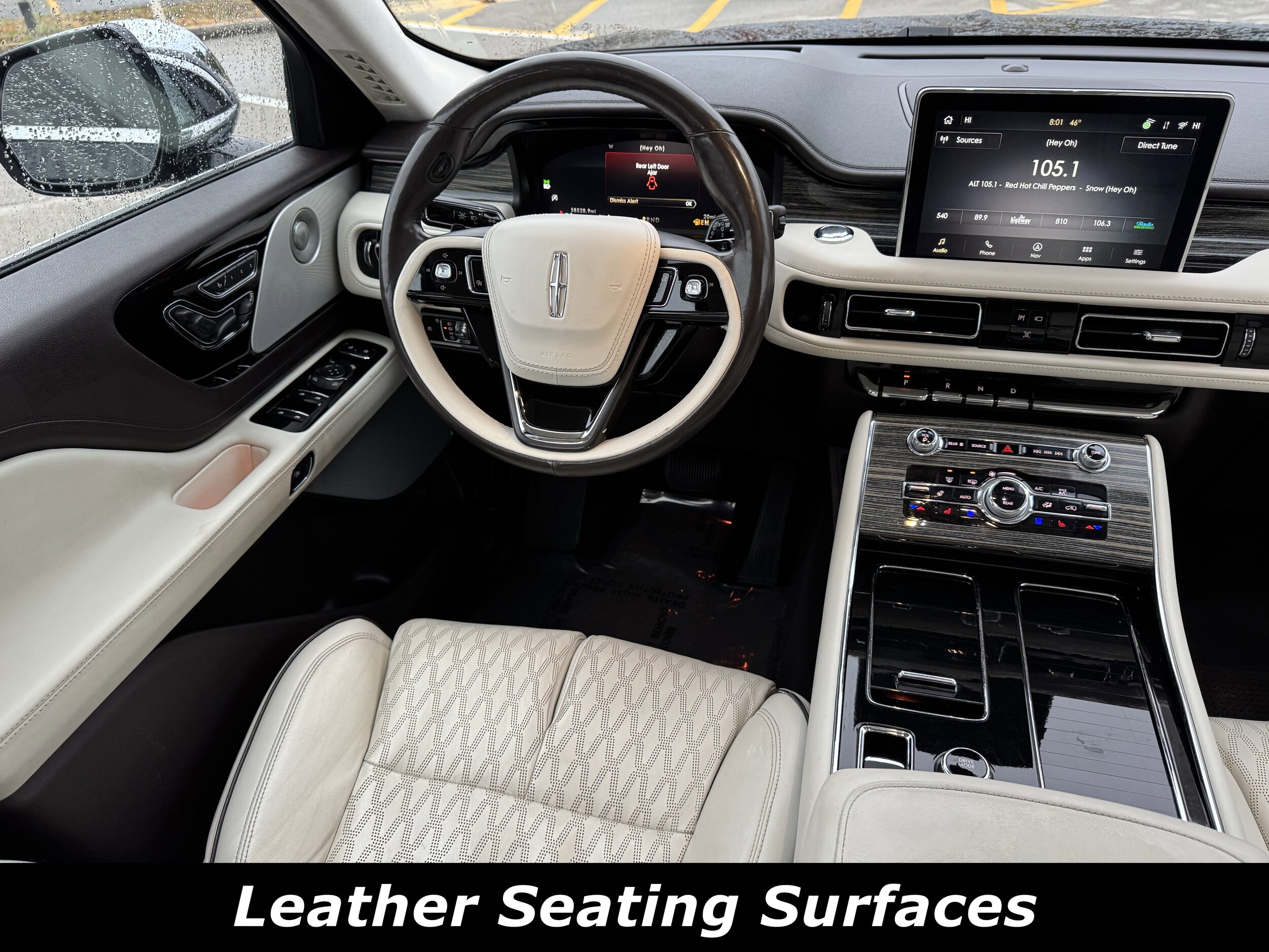 2022 Lincoln Aviator Black Label photo 4