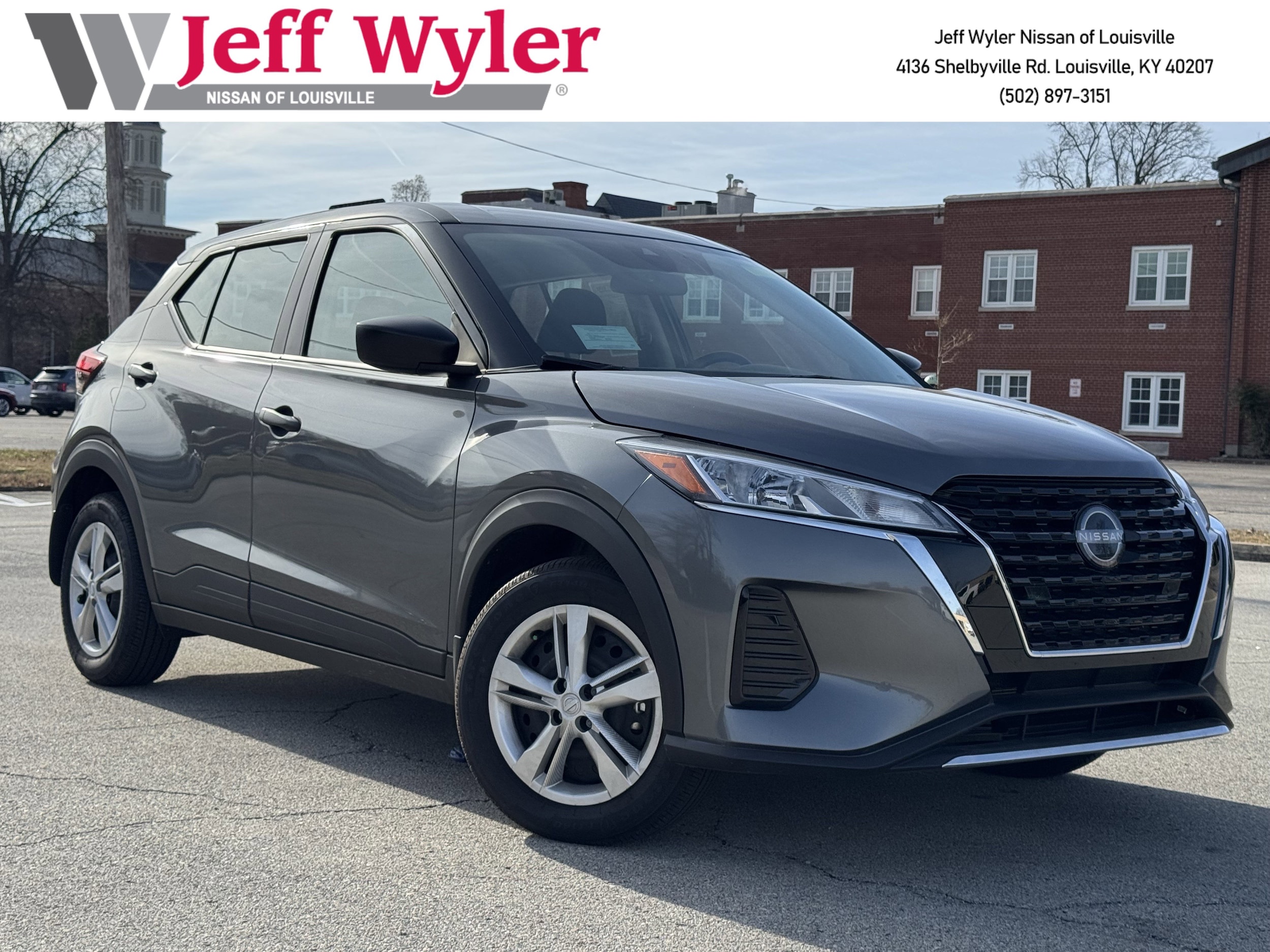 2025 Nissan KICKS PLAY Base's photo