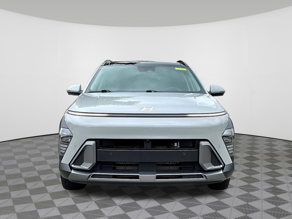 Used 2024 Hyundai Kona Limited FWD SUV