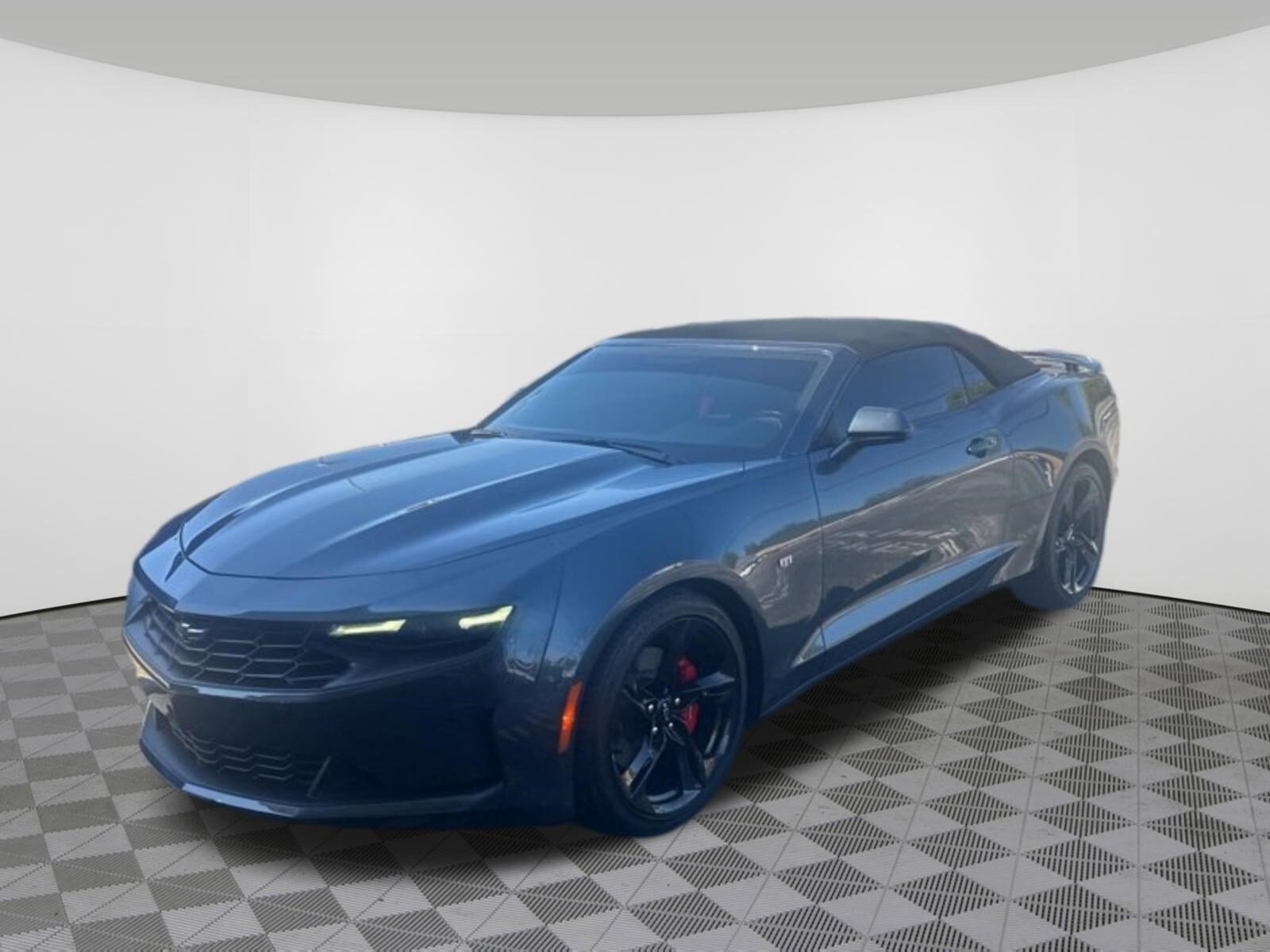 2022 Chevrolet Camaro 2LT photo 3