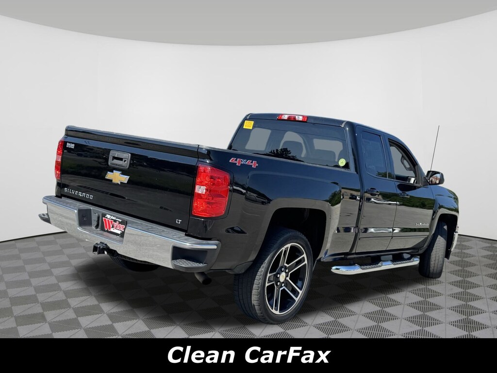 Used 2015 Chevrolet Silverado 1500 4WD Double Cab 143.5 LT w/1LT Truck Double Cab