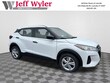  Nissan Kicks Play