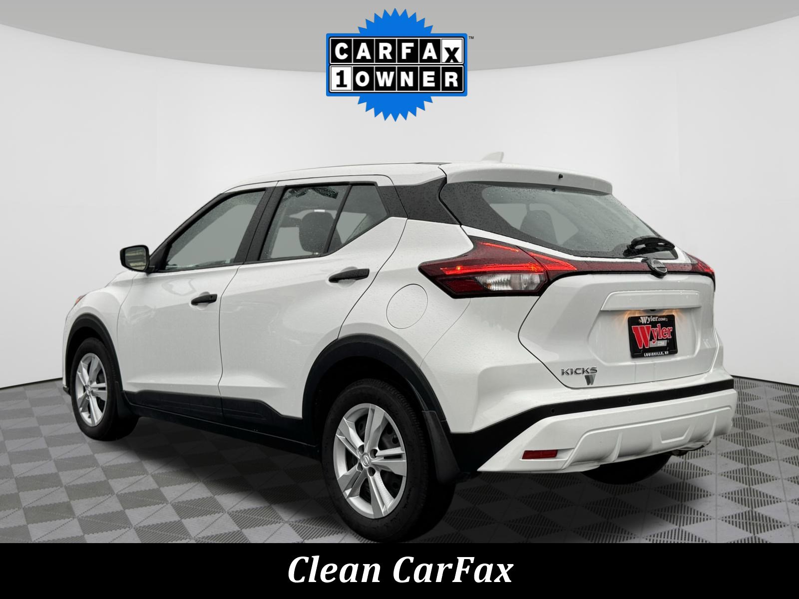 Certified 2025 Nissan KICKS PLAY Base with VIN 3N1CP5BVXSL474576 for sale in Saint Matthews, KY