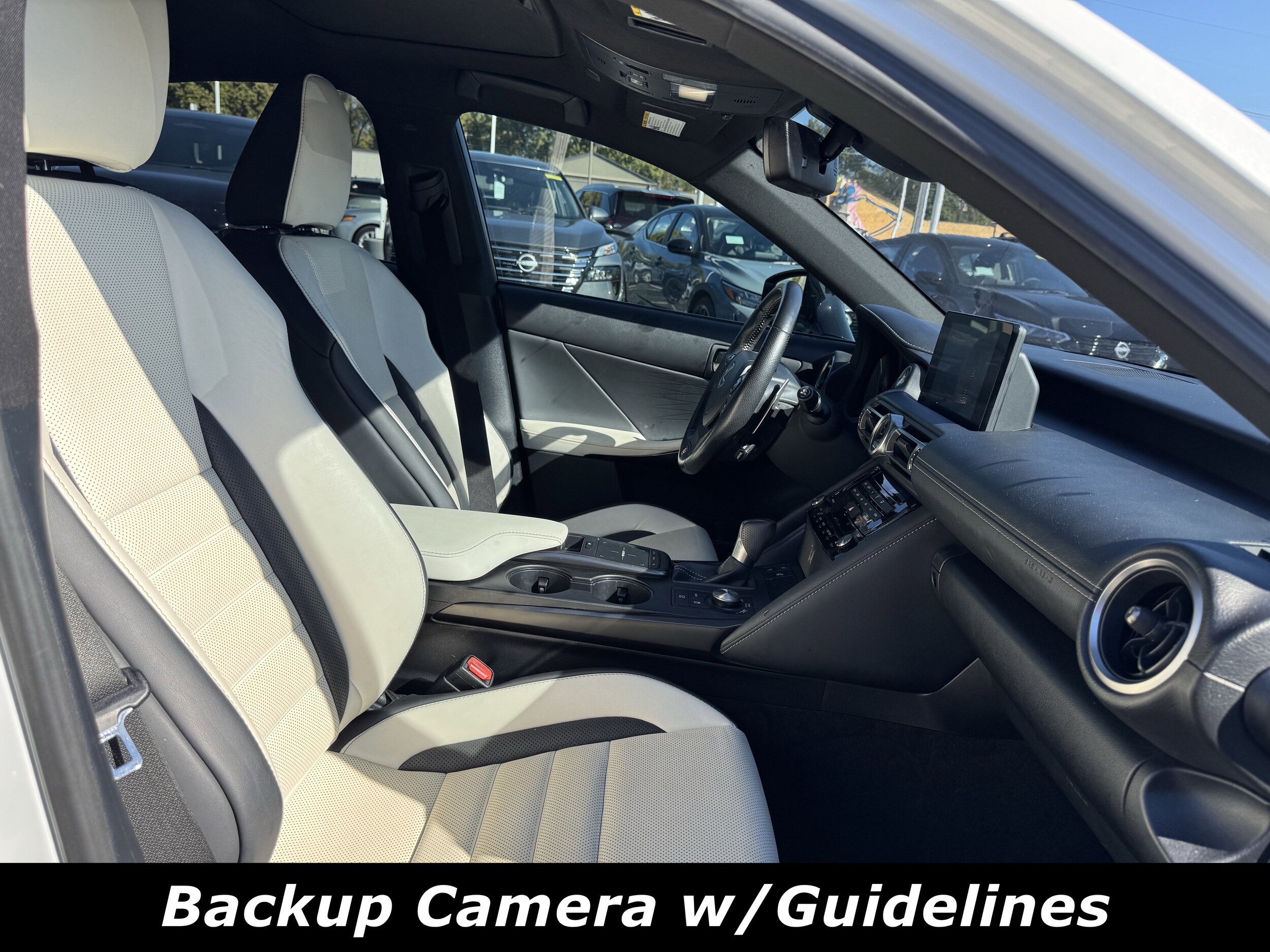 2022 Lexus IS 350 F SPORT photo 4