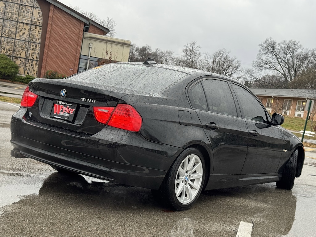Used 2009 BMW 3 Series 4dr Sdn 328i RWD South Africa Sedan