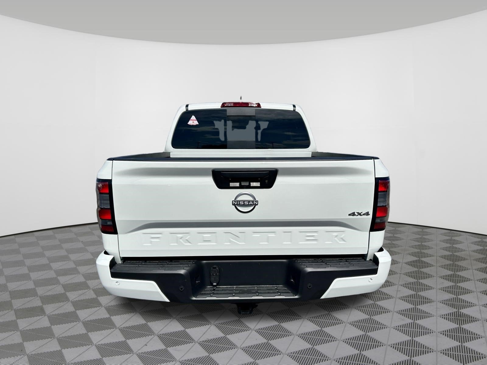 2026 Nissan Frontier SV - Photo 10