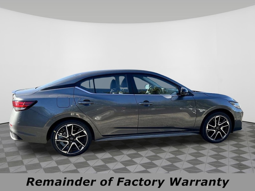 Certified 2025 Nissan Sentra SR CVT Sedan