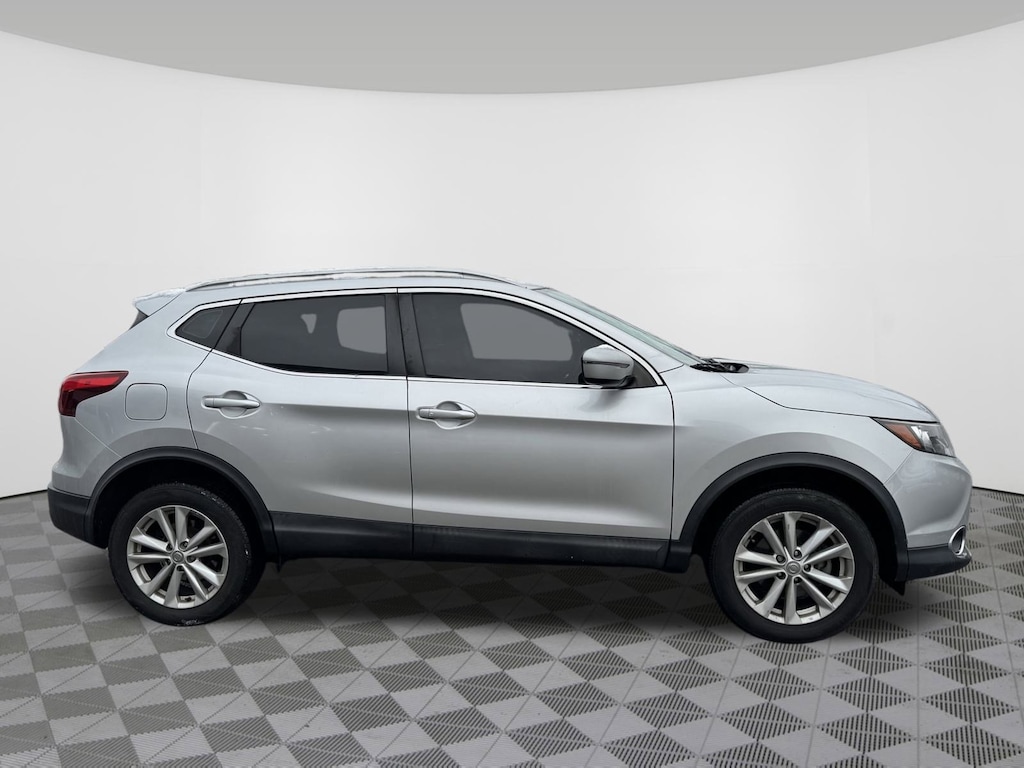 Used 2018 Nissan Rogue Sport 2018.5 AWD SV SUV