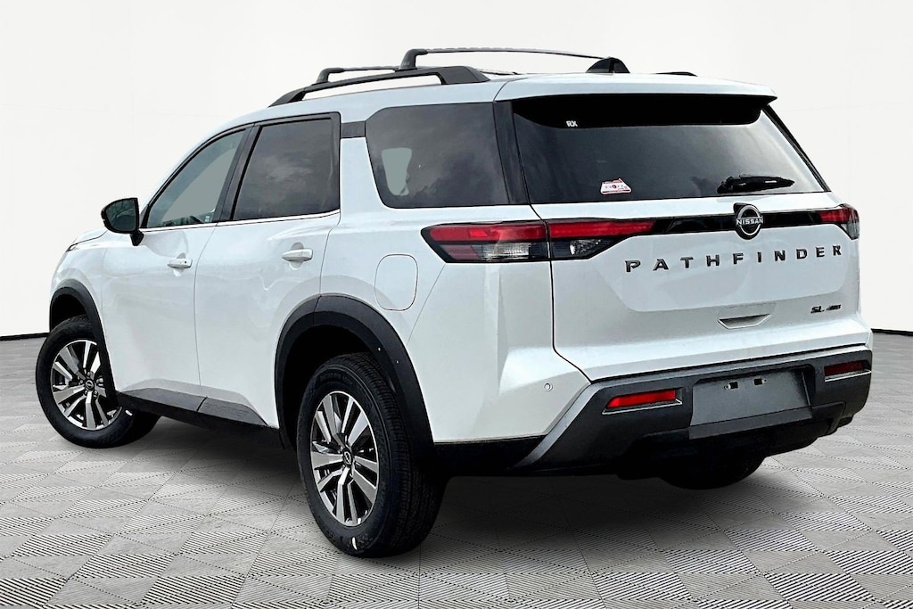 New 2026 Nissan Pathfinder SL SUV