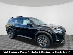 2026 Nissan Pathfinder SV SUV