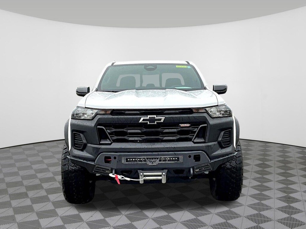 Used 2025 Chevrolet Colorado 4WD Crew Cab Trail Boss Truck Crew Cab