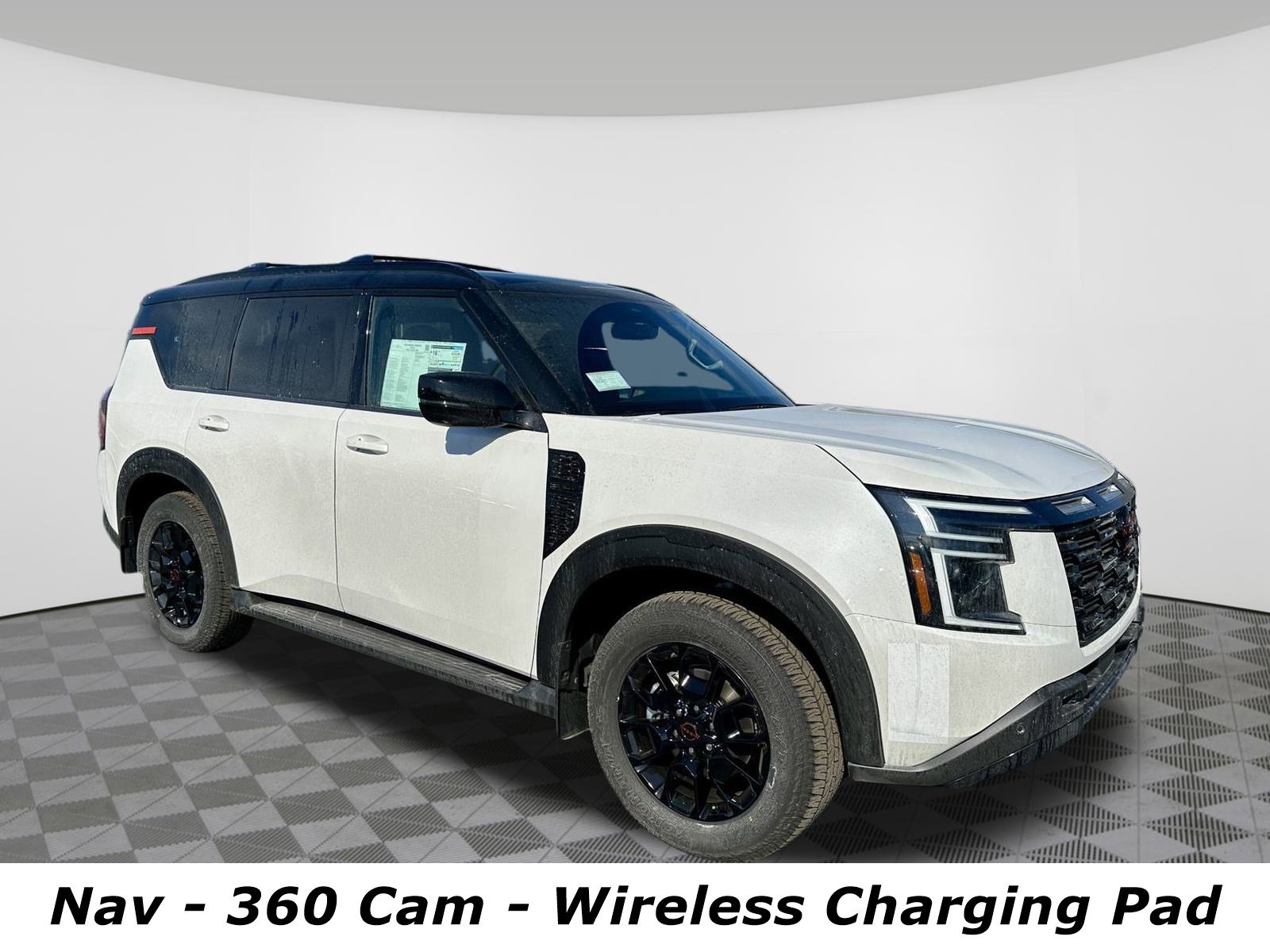 2025 Nissan Armada PRO-4X's photo