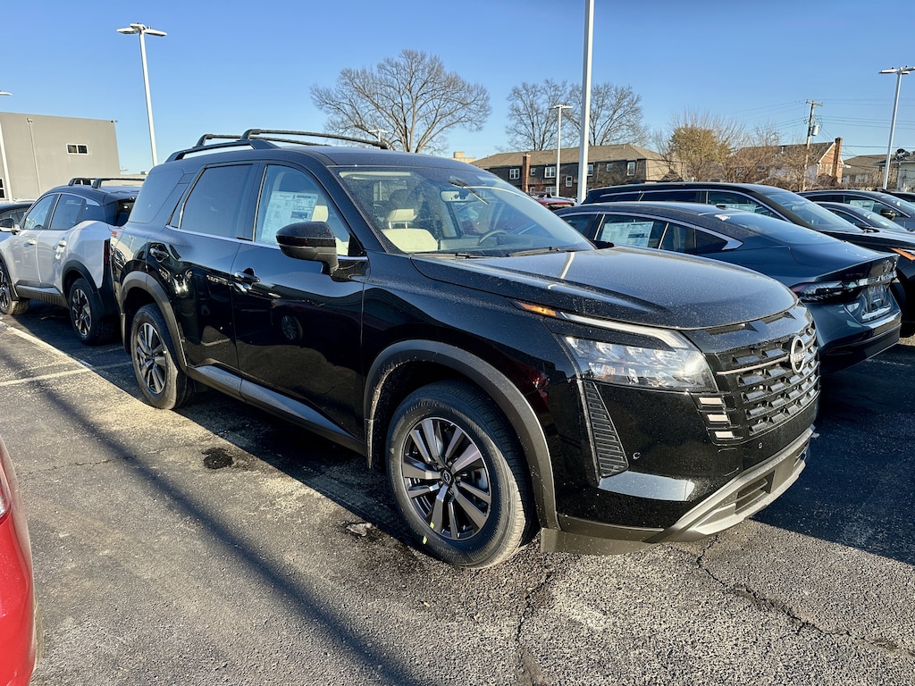 New 2026 Nissan Pathfinder SL SUV