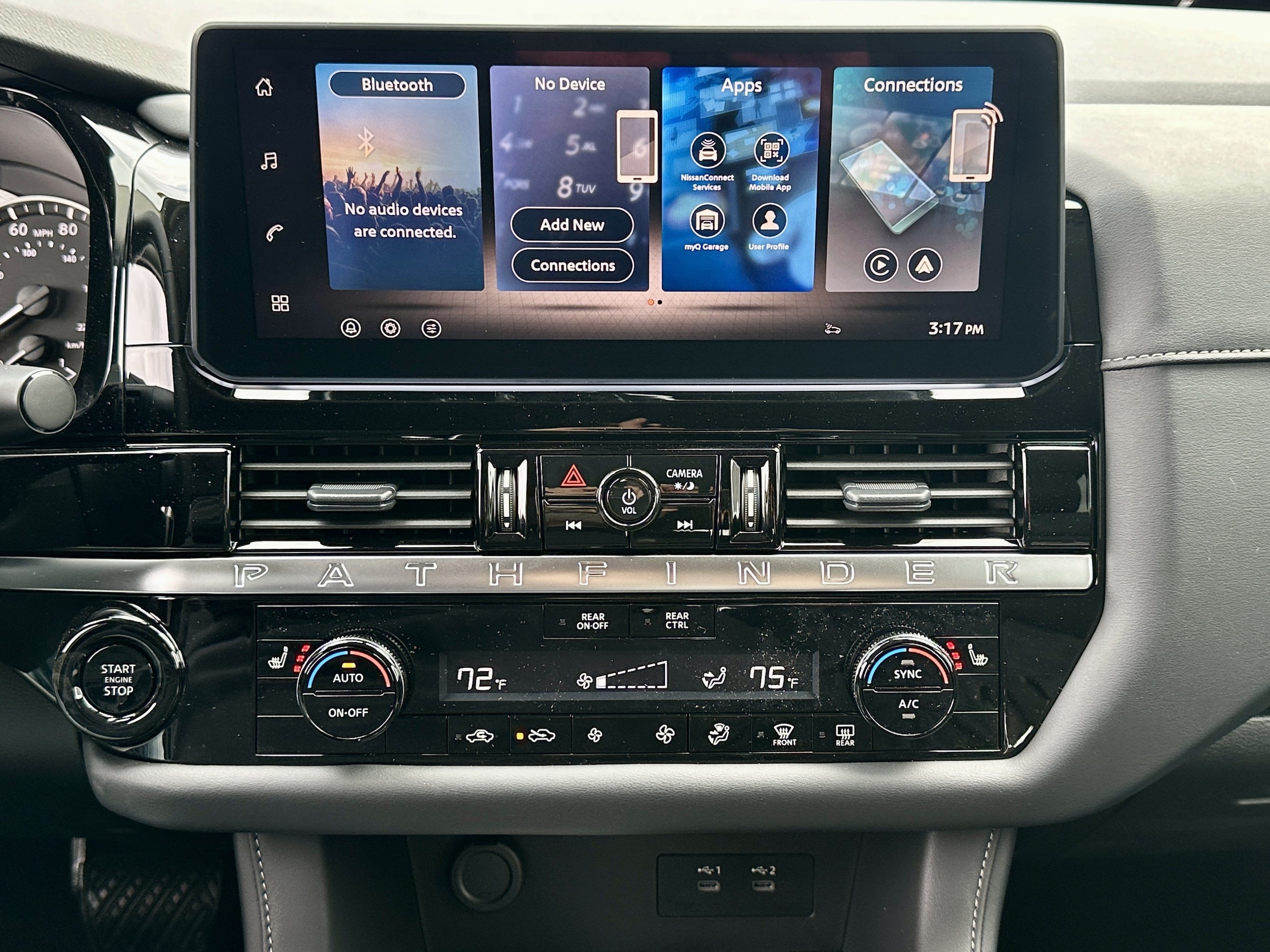 2026 Nissan Pathfinder SV - Photo 31