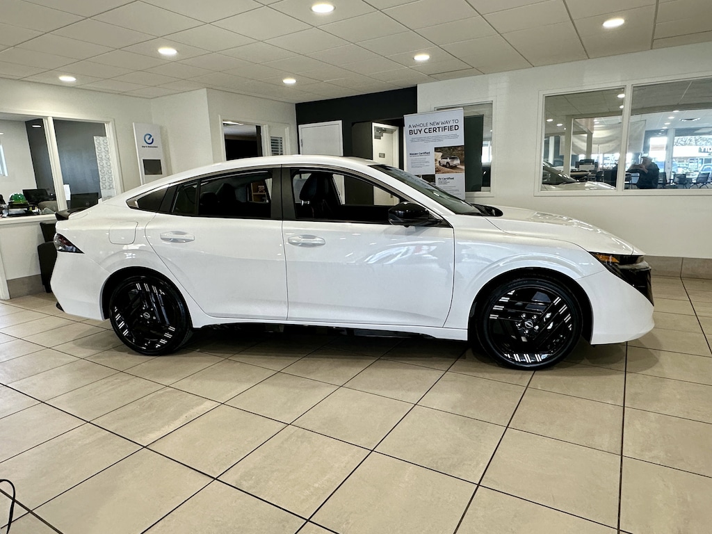 New 2026 Nissan Sentra SR Sedan