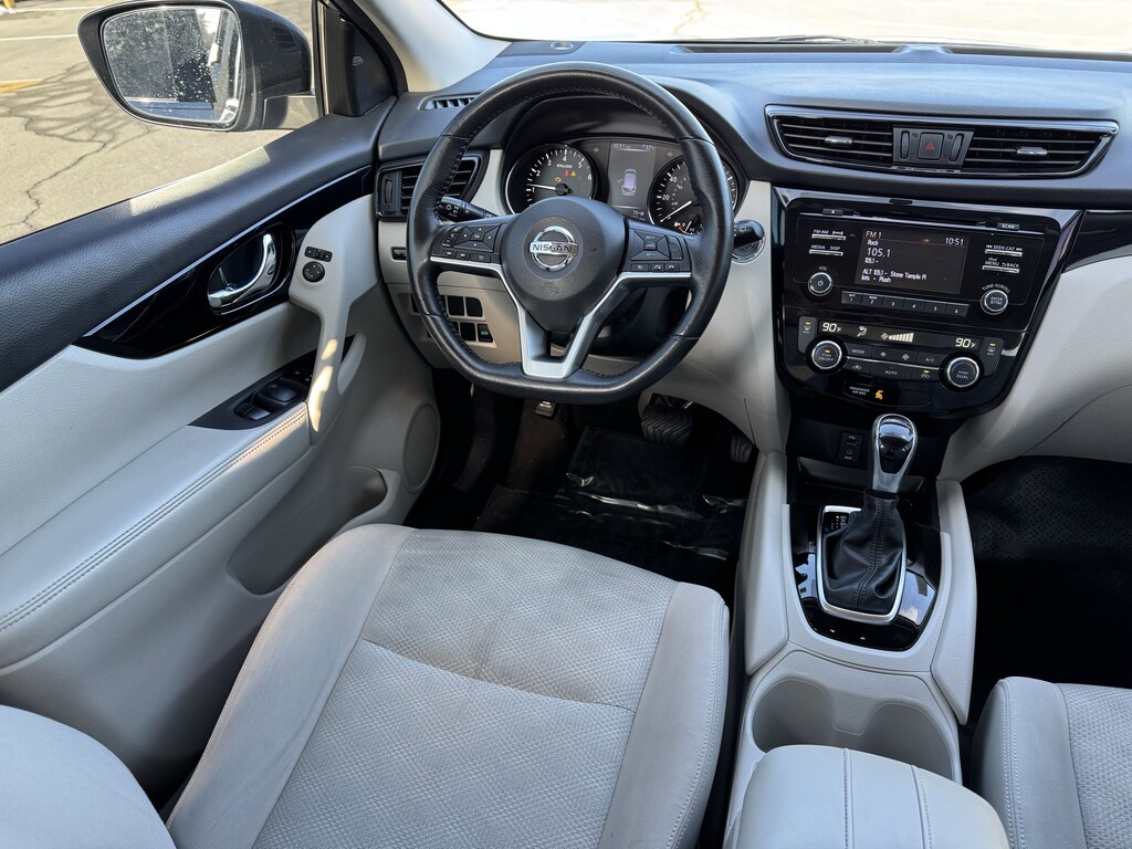 Used 2018 Nissan Rogue Sport 2018.5 AWD SV SUV