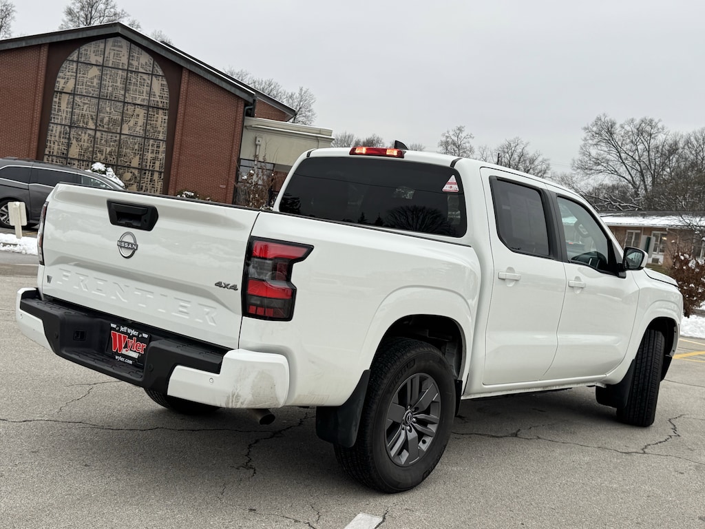 Certified 2025 Nissan Frontier Crew Cab 4x4 SV Truck Crew Cab