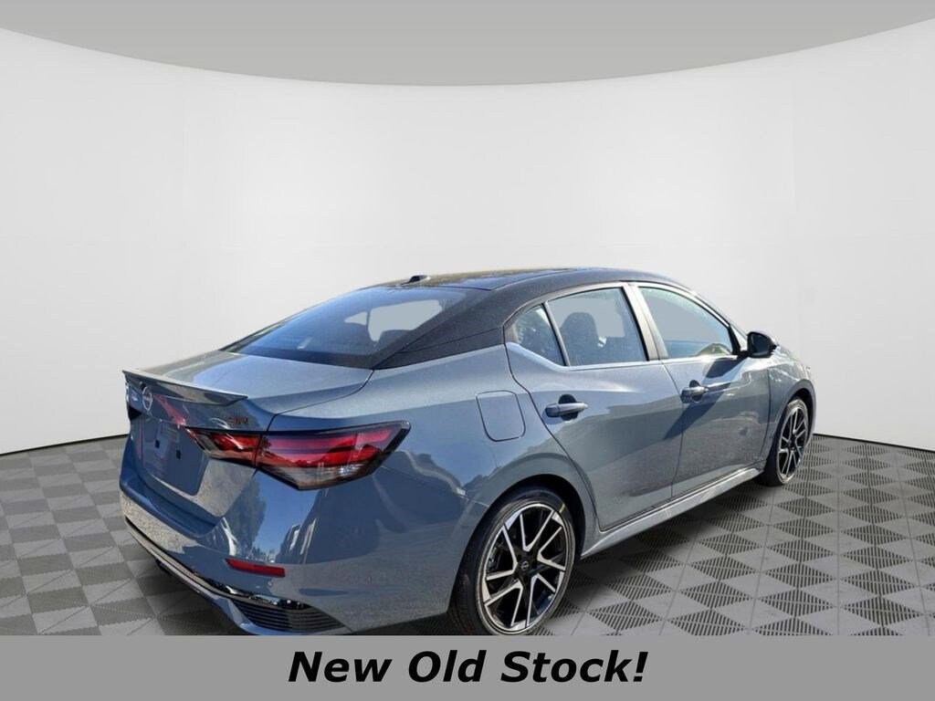 Certified 2025 Nissan Sentra SR CVT Sedan