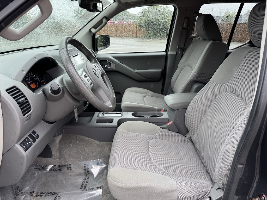 Used 2014 Nissan Frontier 2WD Crew Cab SWB Auto SV Truck Crew Cab