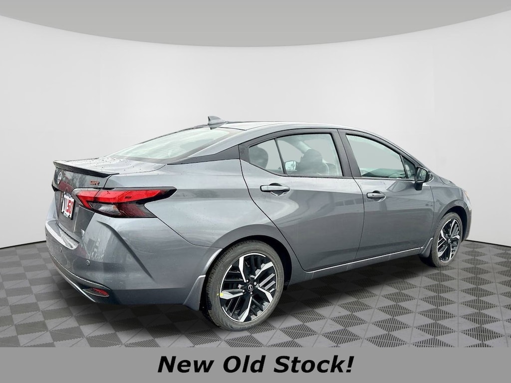 Used 2025 Nissan Versa SR CVT Sedan