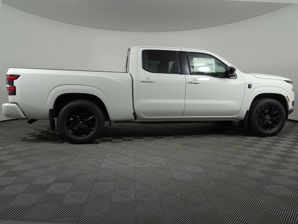 New 2026 Nissan Frontier SV Truck Crew Cab