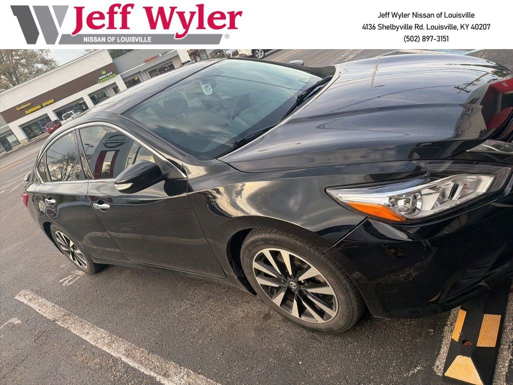 Used 2018 Nissan Altima 2.5 SV Sedan Sedan
