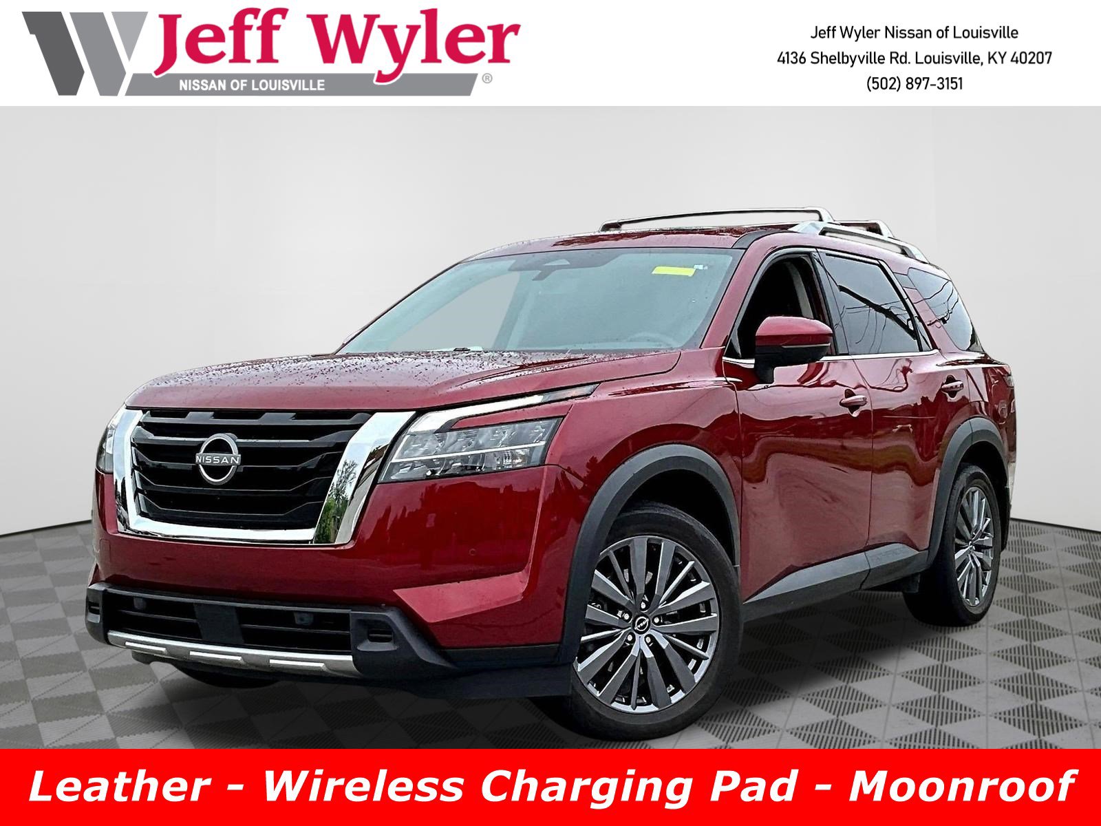 2023 Nissan Pathfinder SL 4WD's photo