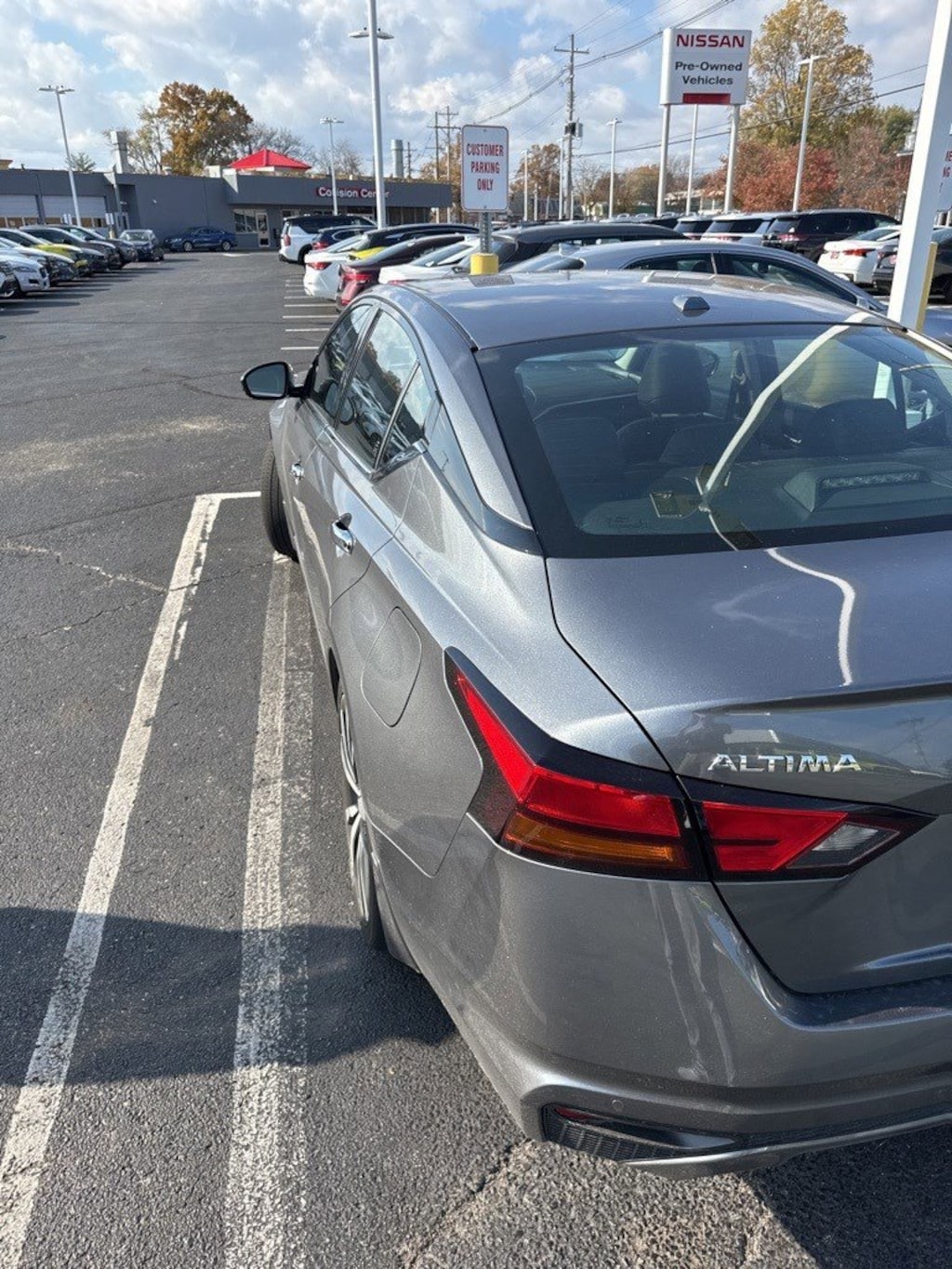 Used 2019 Nissan Altima 2.5 Platinum Sedan Sedan