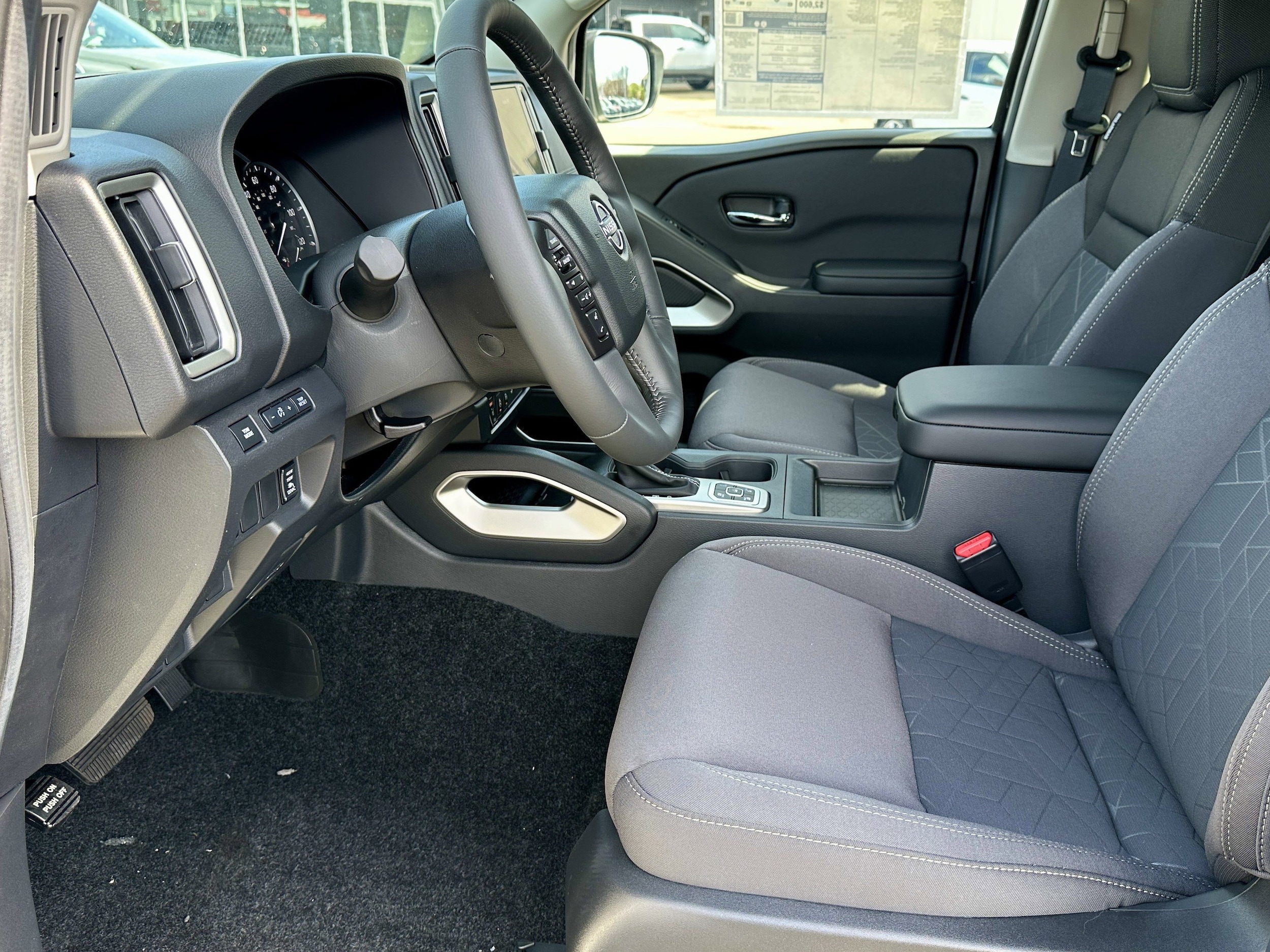 2026 Nissan Frontier SV - Photo 29