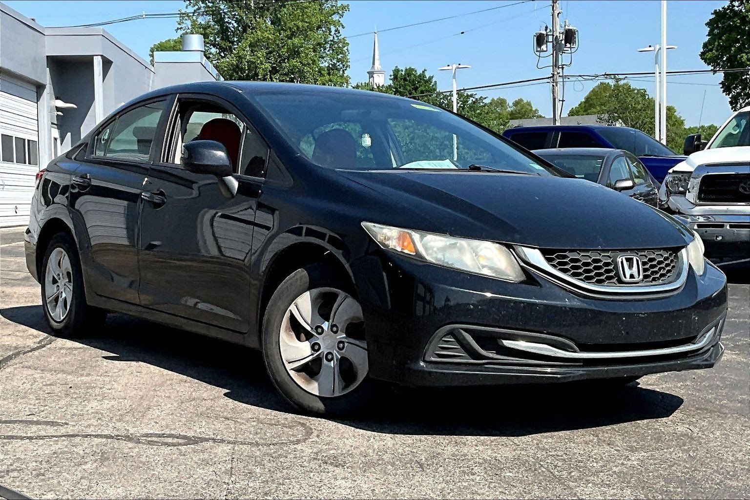 Used 2013 Honda Civic LX with VIN 19XFB2F51DE006762 for sale in Saint Matthews, KY
