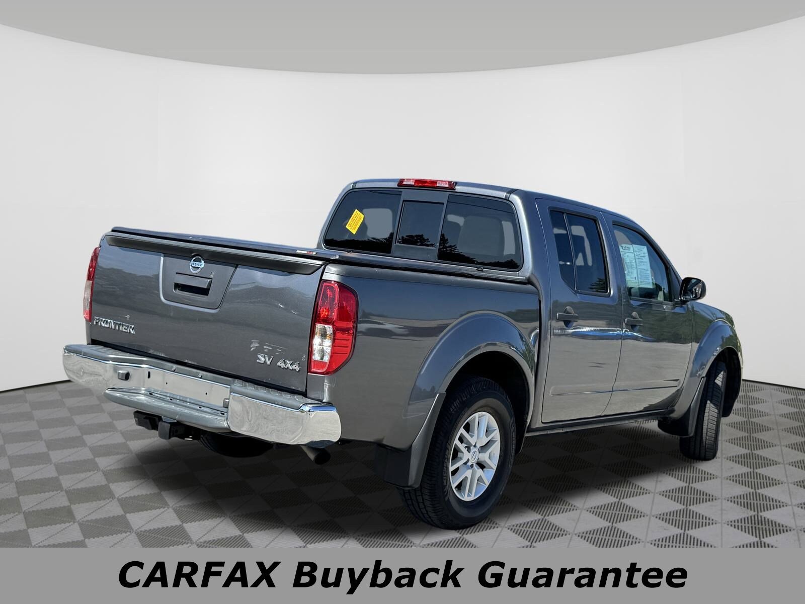 2019 Nissan Frontier SV photo 2