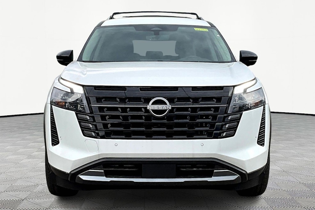 New 2026 Nissan Pathfinder SL SUV