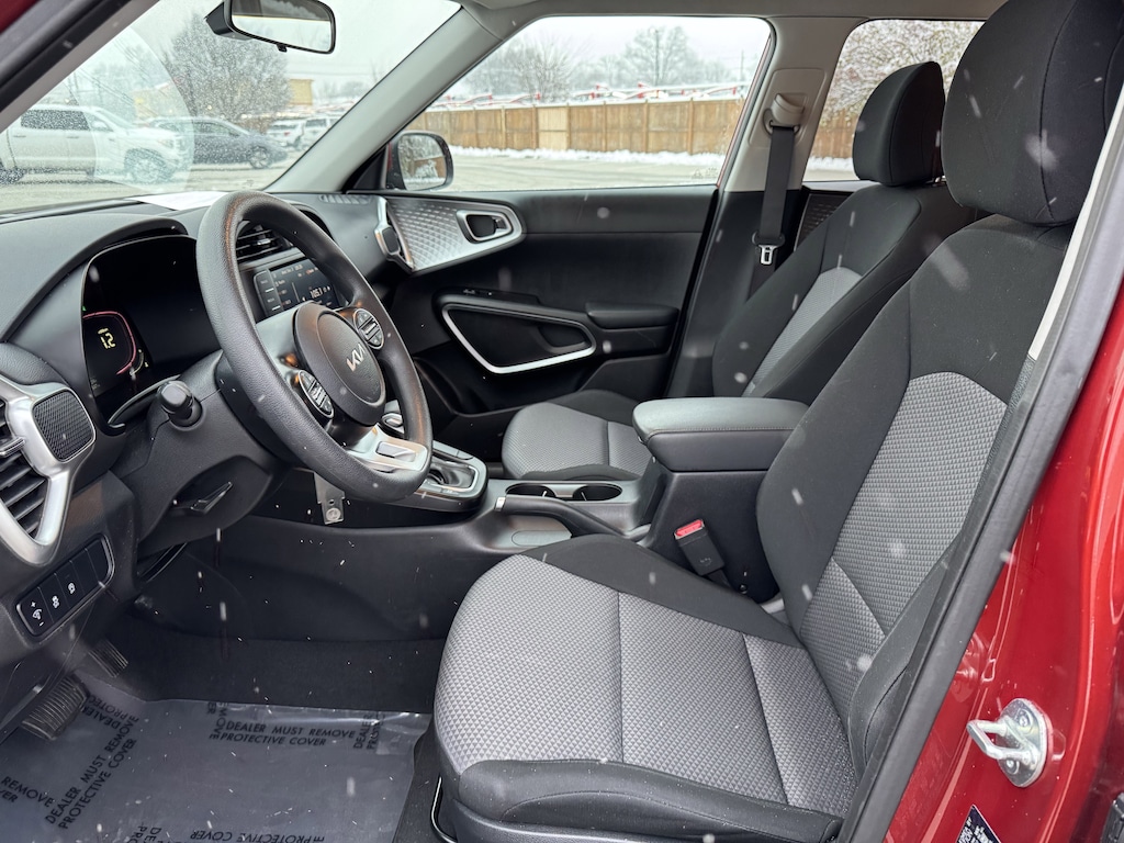 Used 2024 Kia Soul LX IVT Hatchback