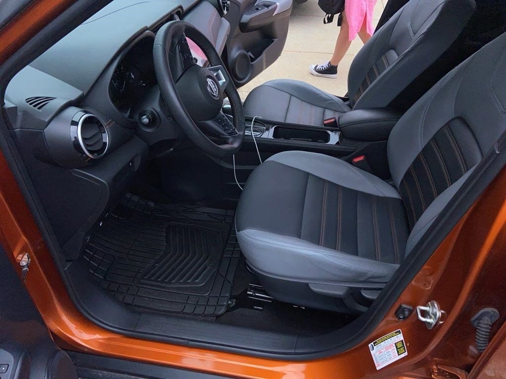 Used 2023 Nissan Kicks SR FWD SUV