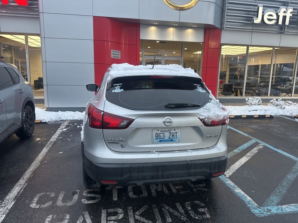 Used 2018 Nissan Rogue Sport 2018.5 AWD SV SUV