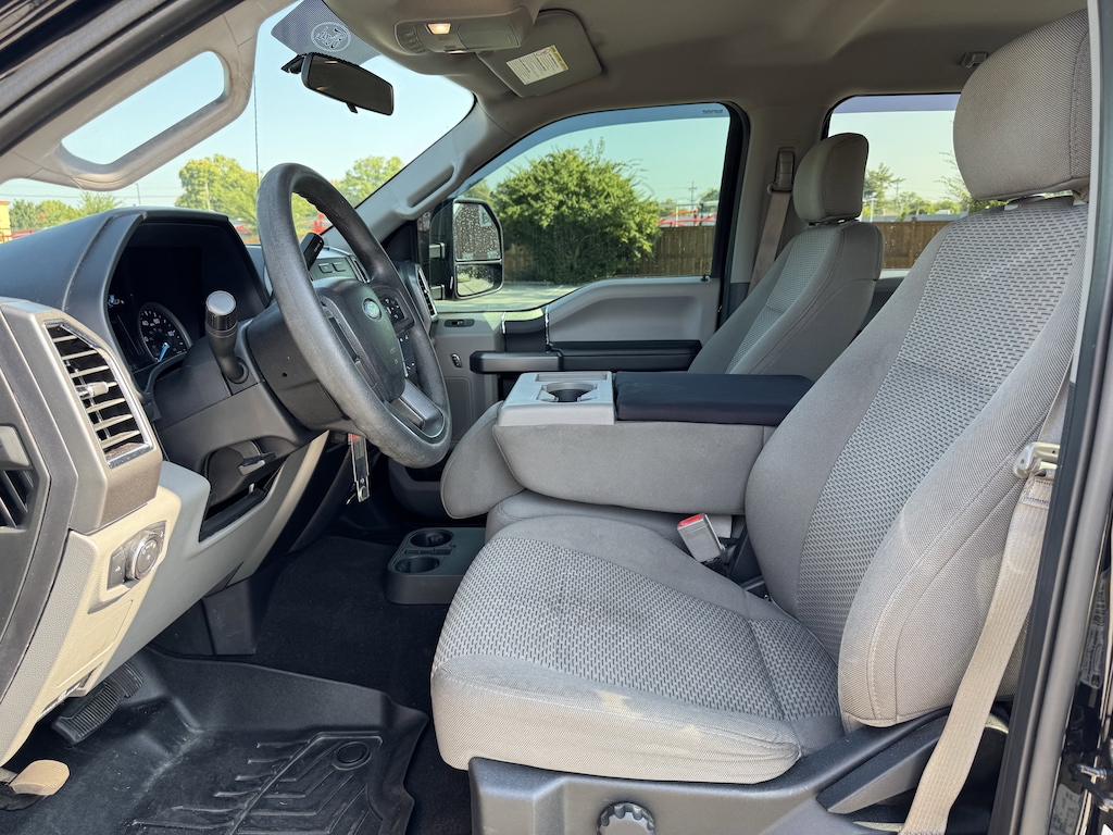 Used 2018 Ford Super Duty F-250 SRW XLT 4WD Crew Cab 6.75 Box Truck Crew Cab
