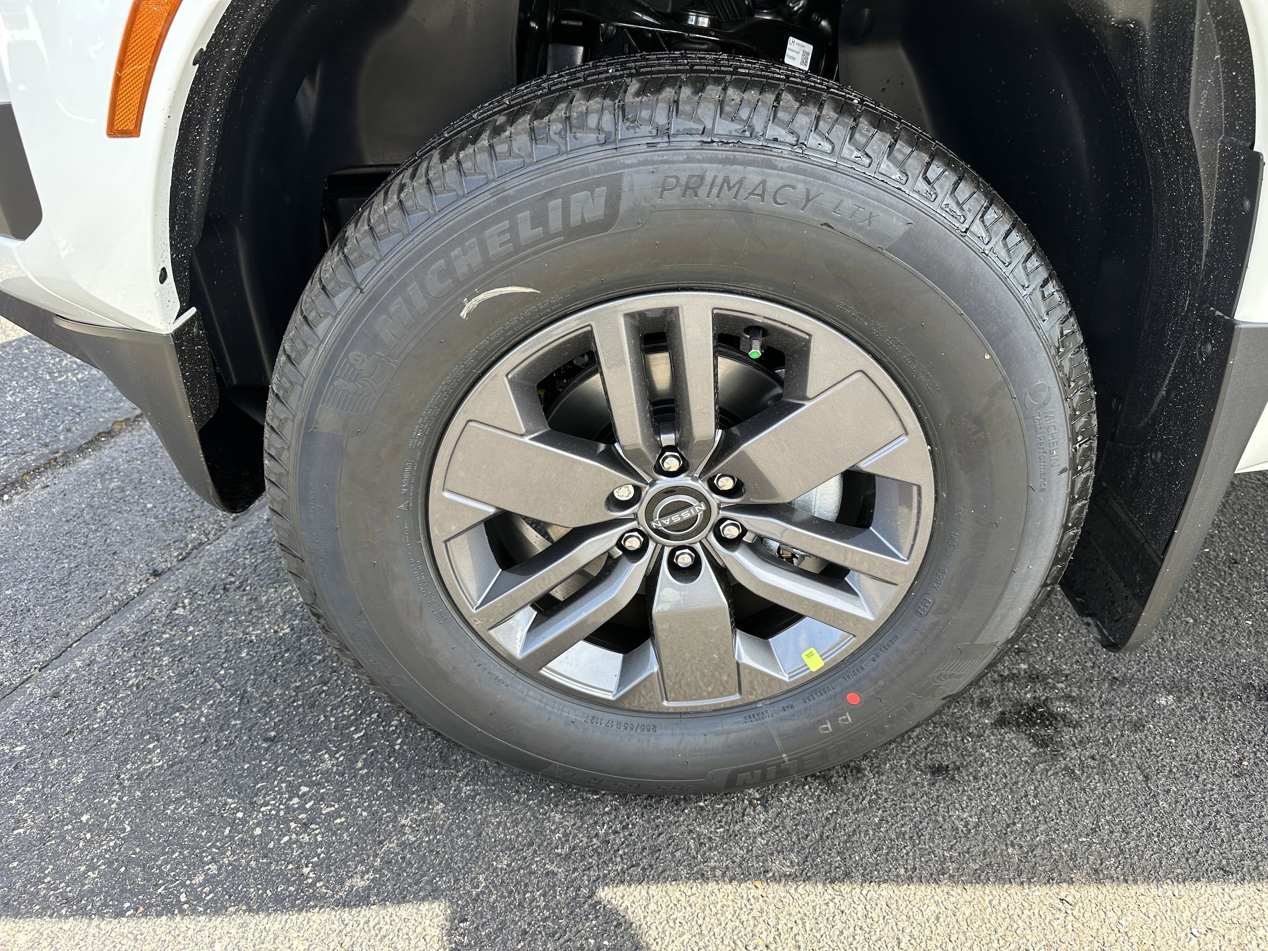 2026 Nissan Frontier SV - Photo 15